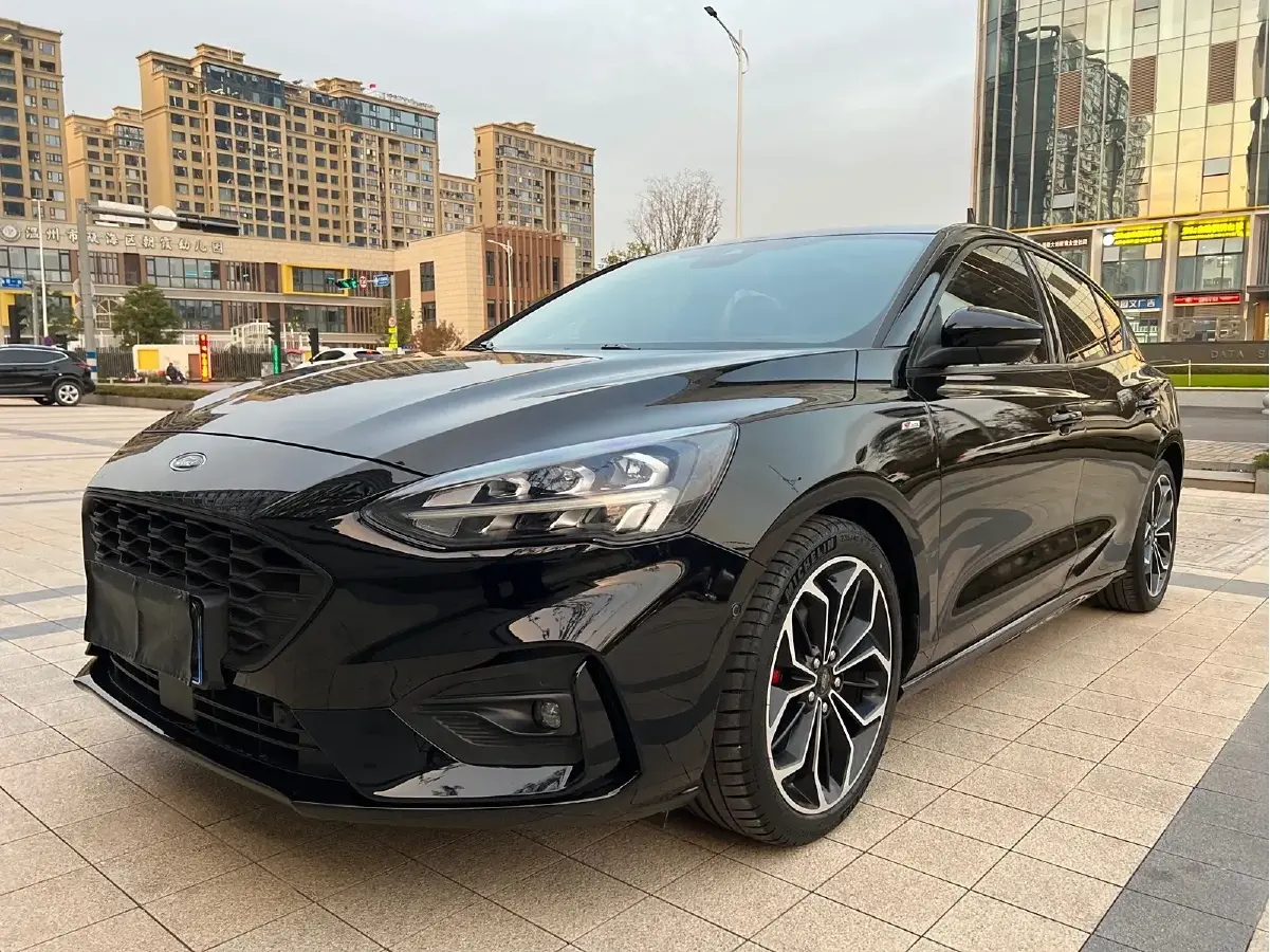 2019 Ford Focus 1.5T 184HP L3 8AT