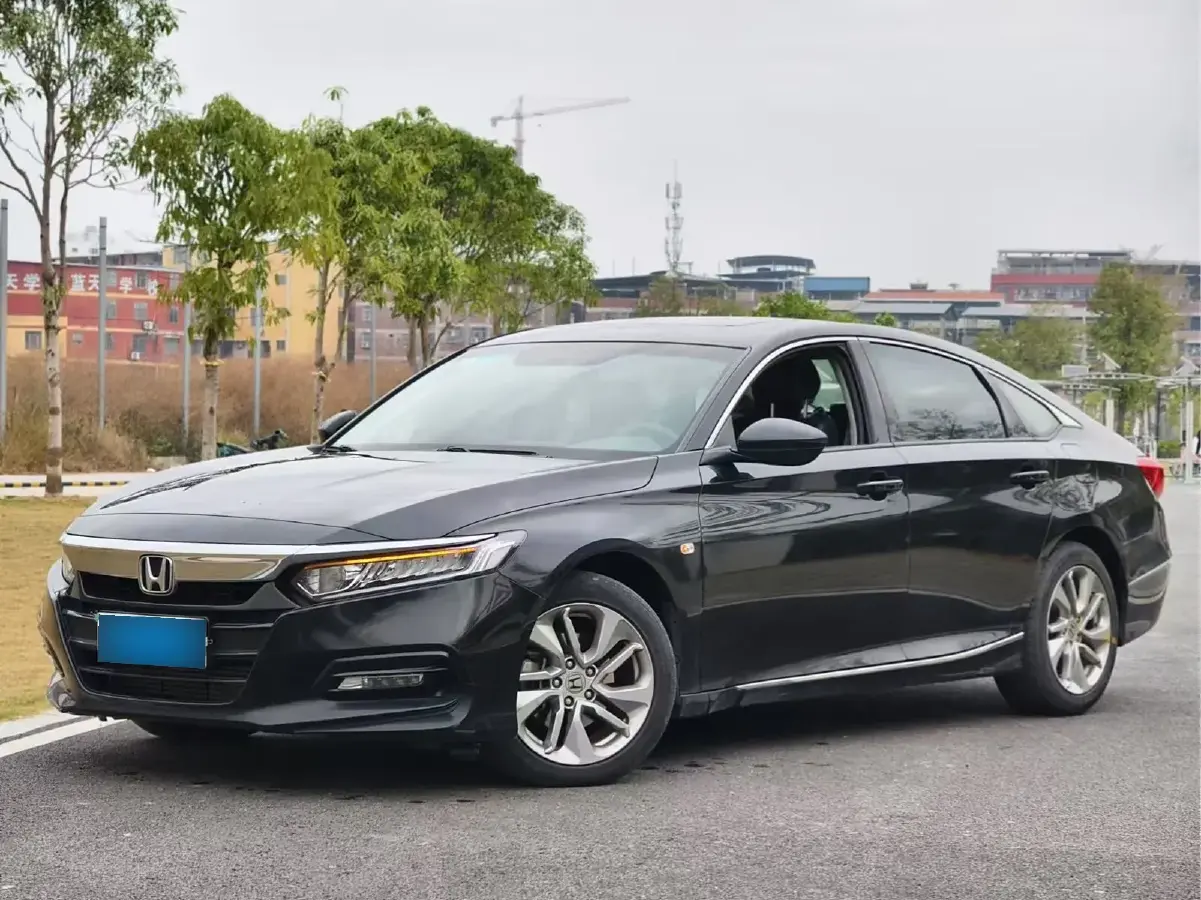 2018 Honda Accord 1.5T 177HP L4 CVT