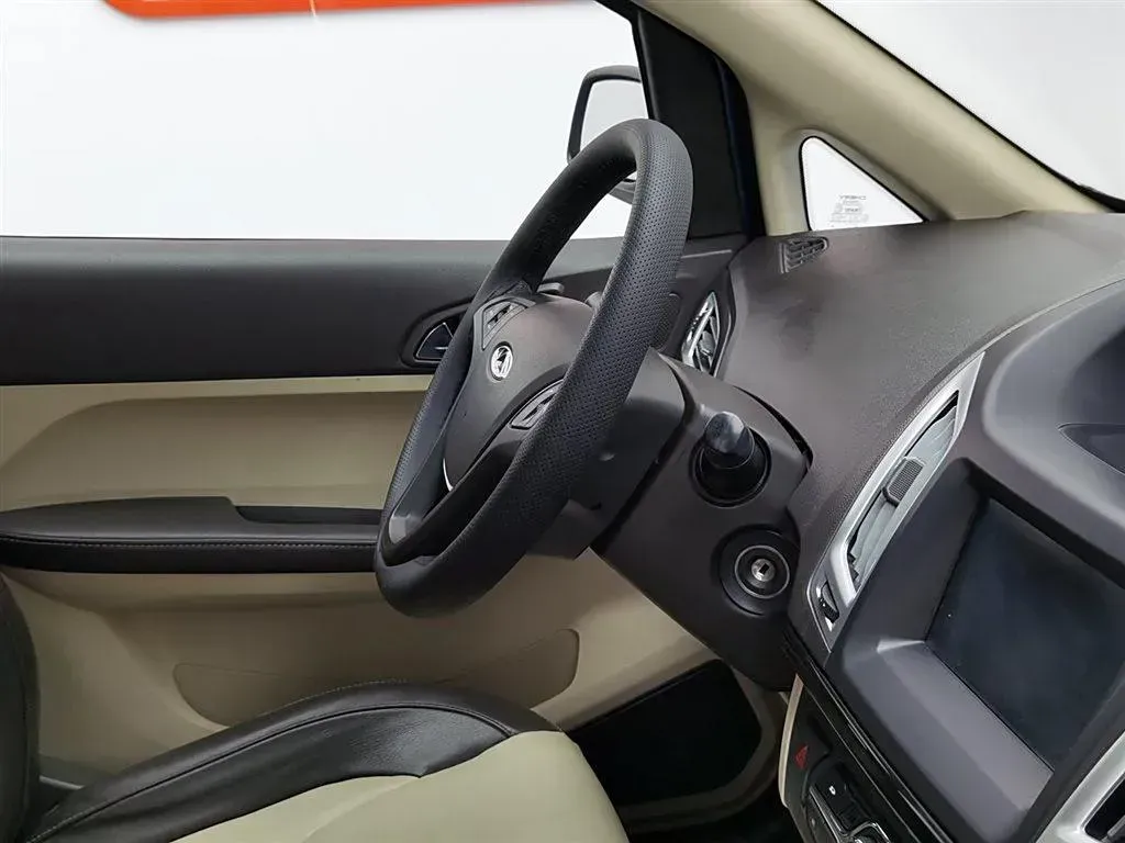 2015 Chery Arrizo M7 2.0L 139HP L4 CVT,autocango,china used car exporter,china ev exporter,chinese used car exporter,chinese used ev exporter