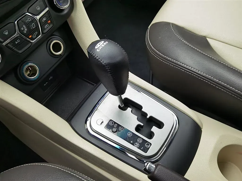 2015 Chery Arrizo M7 2.0L 139HP L4 CVT,autocango,china used car exporter,china ev exporter,chinese used car exporter,chinese used ev exporter