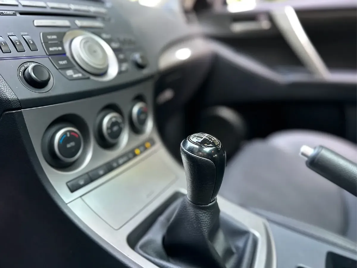 2010 Mazda 3 2.0L 147HP L4 6MT,autocango,china used car exporter,china ev exporter,chinese used car exporter,chinese used ev exporter