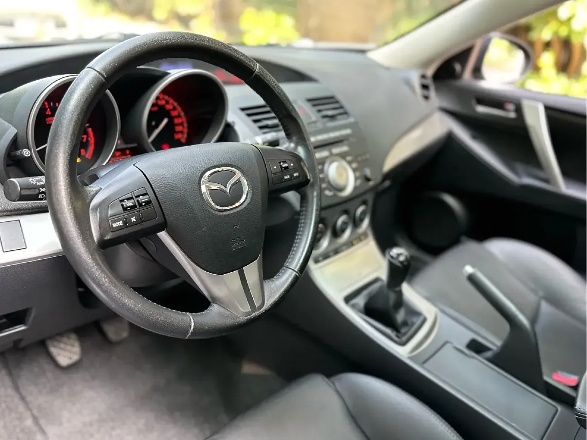 2010 Mazda 3 2.0L 147HP L4 6MT,autocango,china used car exporter,china ev exporter,chinese used car exporter,chinese used ev exporter