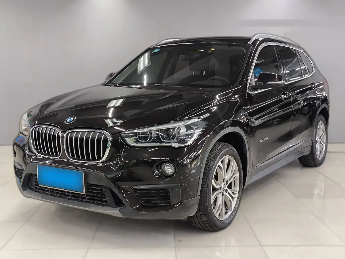 2018 BMW X1 2.0T 192HP L4 8AT