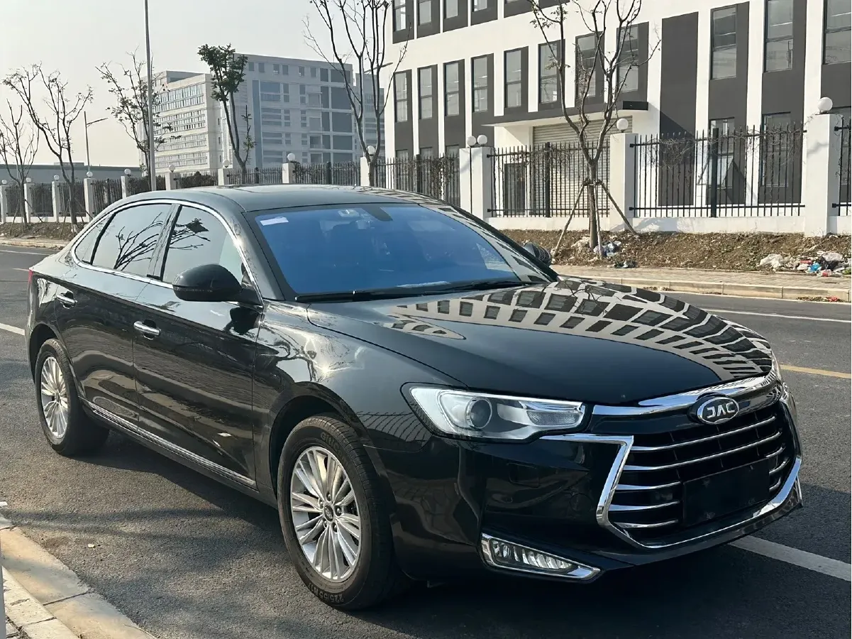 2017 JAC Refine A60 1.5T 174HP L4 6DCT,autocango,china used car exporter,china ev exporter,chinese used car exporter,chinese used ev exporter