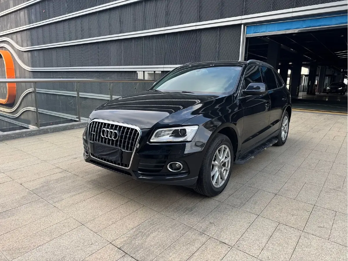 2015 Audi Q5 2.0T 224HP L4 8AT