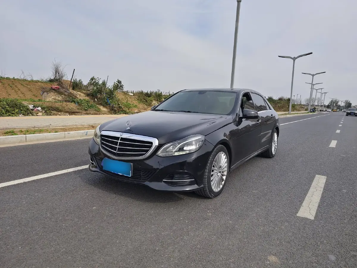 2015 Mercedes-Benz E Class 2.0T 184HP L4 7AT