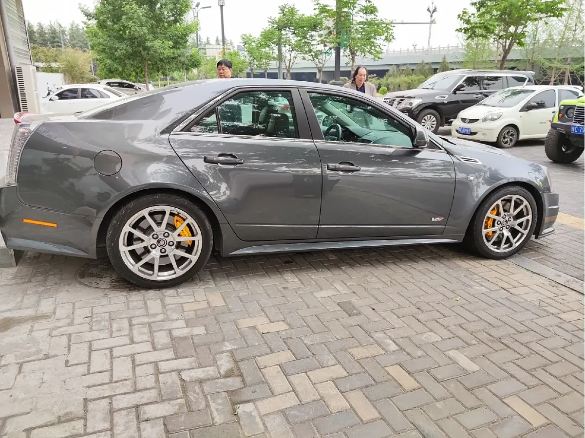 2009 Cadillac CTS 6.2T 564HP V8 6AT,autocango,china used car exporter,china ev exporter,chinese used car exporter,chinese used ev exporter