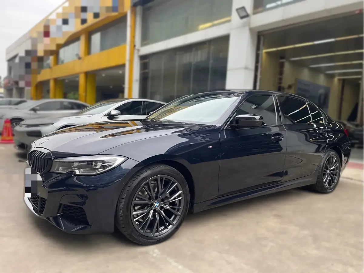 2022 BMW 3 Series 2.0T 184HP L4 8AT