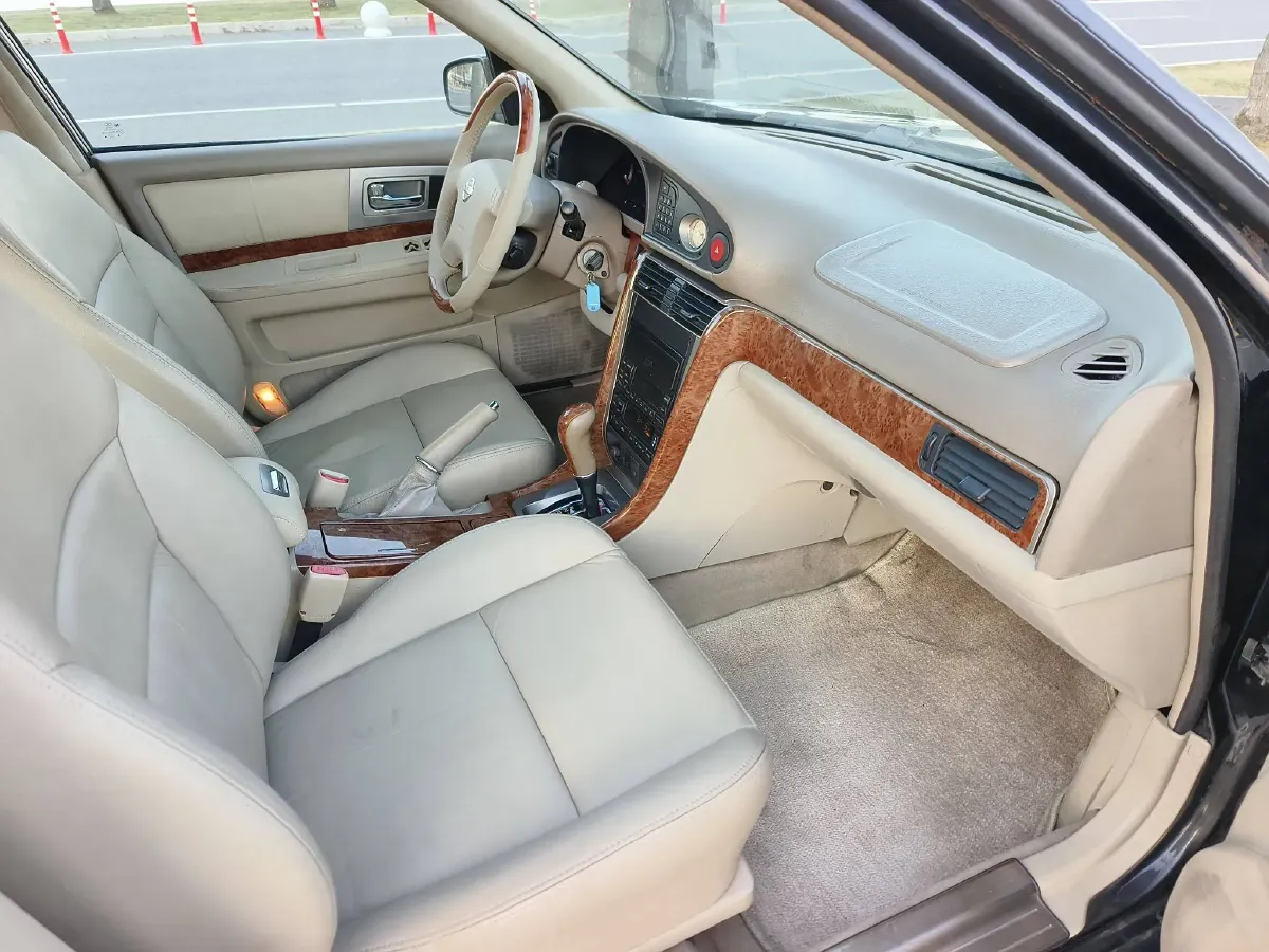 2004 Nissan Bluebird Classic 2.0L 154HP L4 4AT,autocango,china used car exporter,china ev exporter,chinese used car exporter,chinese used ev exporter