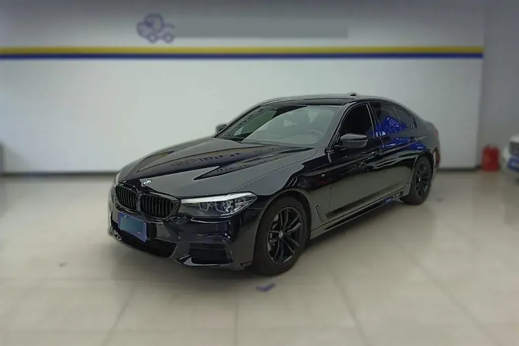 2019 BMW 5 Series 2.0T 184HP L4 8AT