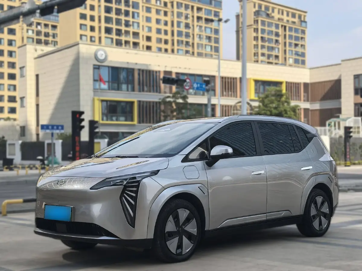 2023 Aion Y BEV 51.9KWH