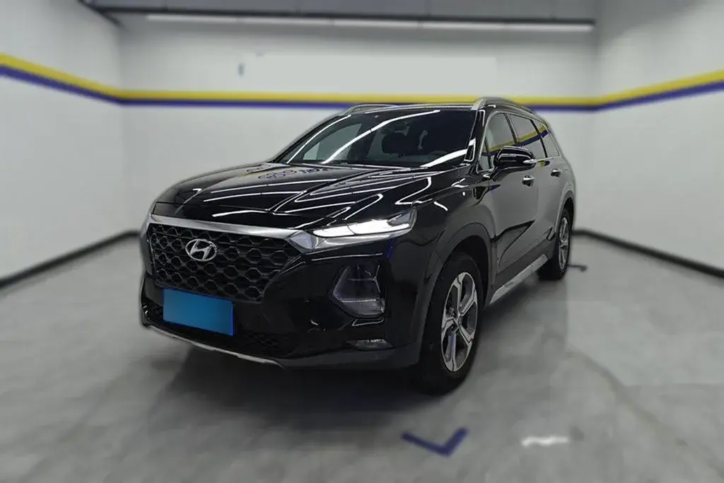 2019 Hyundai Santafe 2.0T 240HP L4 8AT