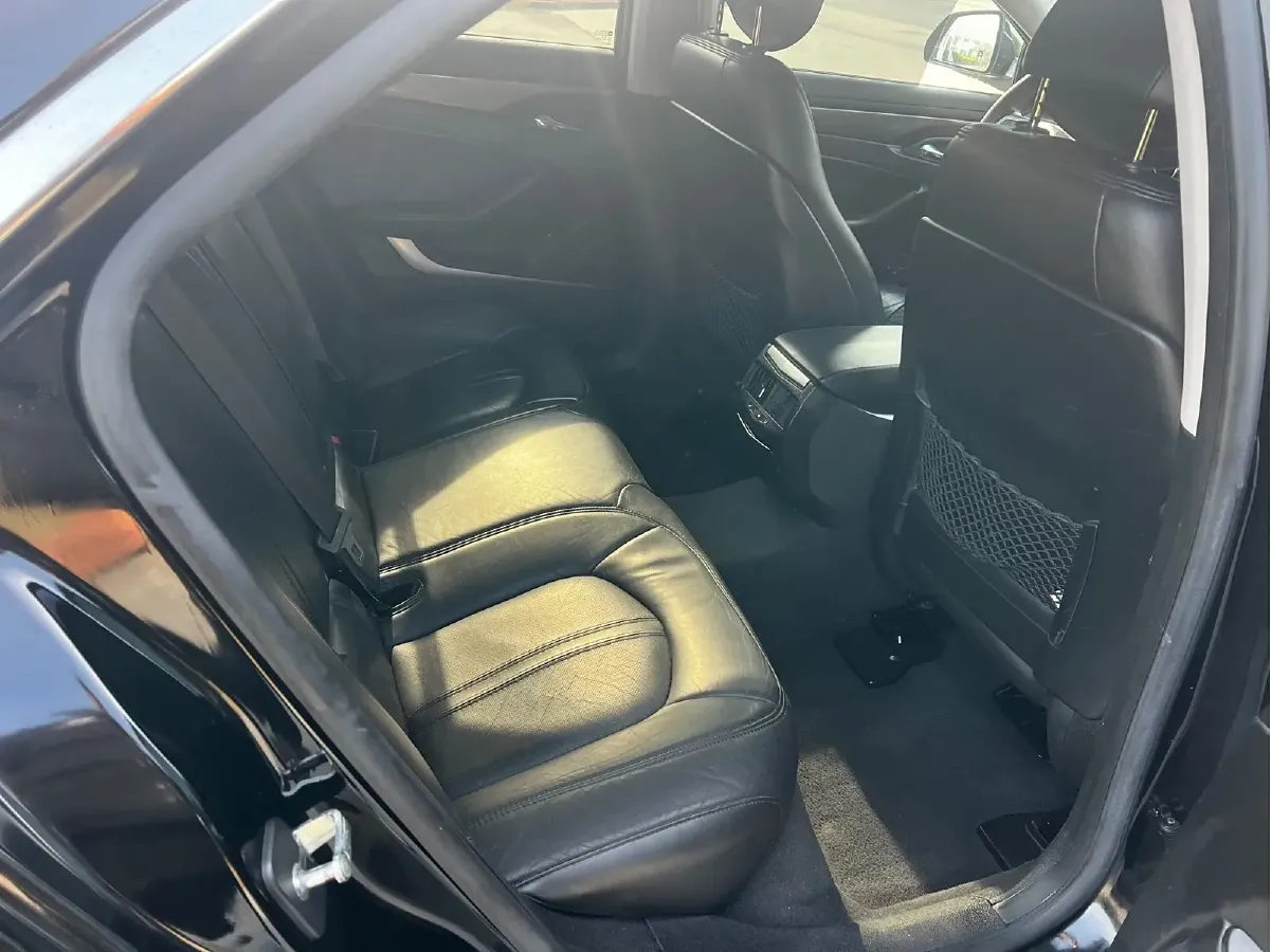 2009 Cadillac CTS 2.8L 210HP V6 6AT,autocango,china used car exporter,china ev exporter,chinese used car exporter,chinese used ev exporter