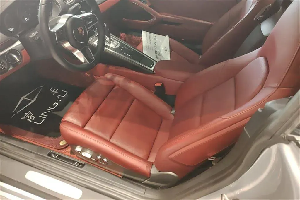 2018 Porsche 718 2.0T 250HP H4 7DCT,autocango,china used car exporter,china ev exporter,chinese used car exporter,chinese used ev exporter