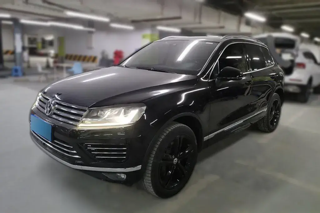 2017 Volkswagen Touareg 3.0T 320HP V6 8AT