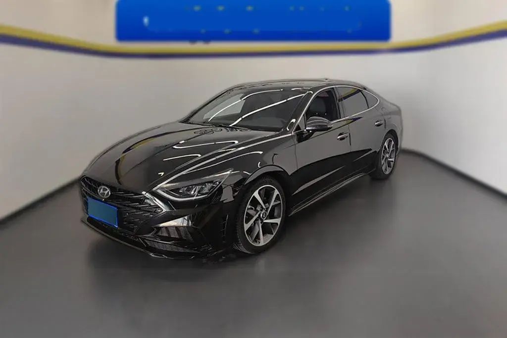 2020 Hyundai Sonata 2.0T 240HP L4 8AT