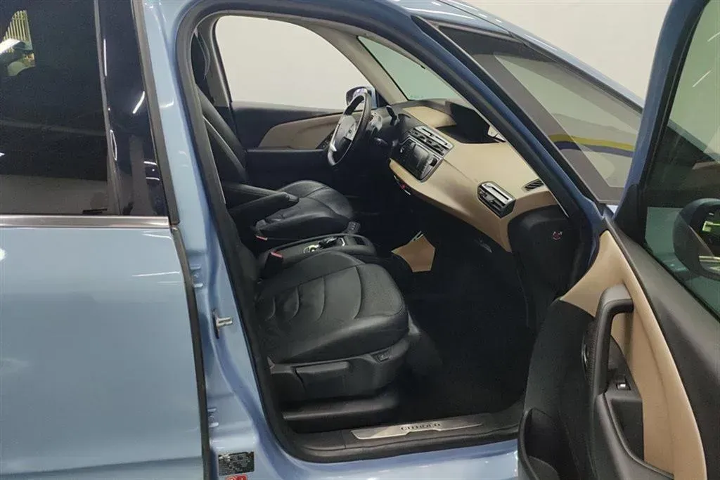 2015 Citroen C4 Picasso 1.6T 165HP L4 6AT,autocango,china used car exporter,china ev exporter,chinese used car exporter,chinese used ev exporter