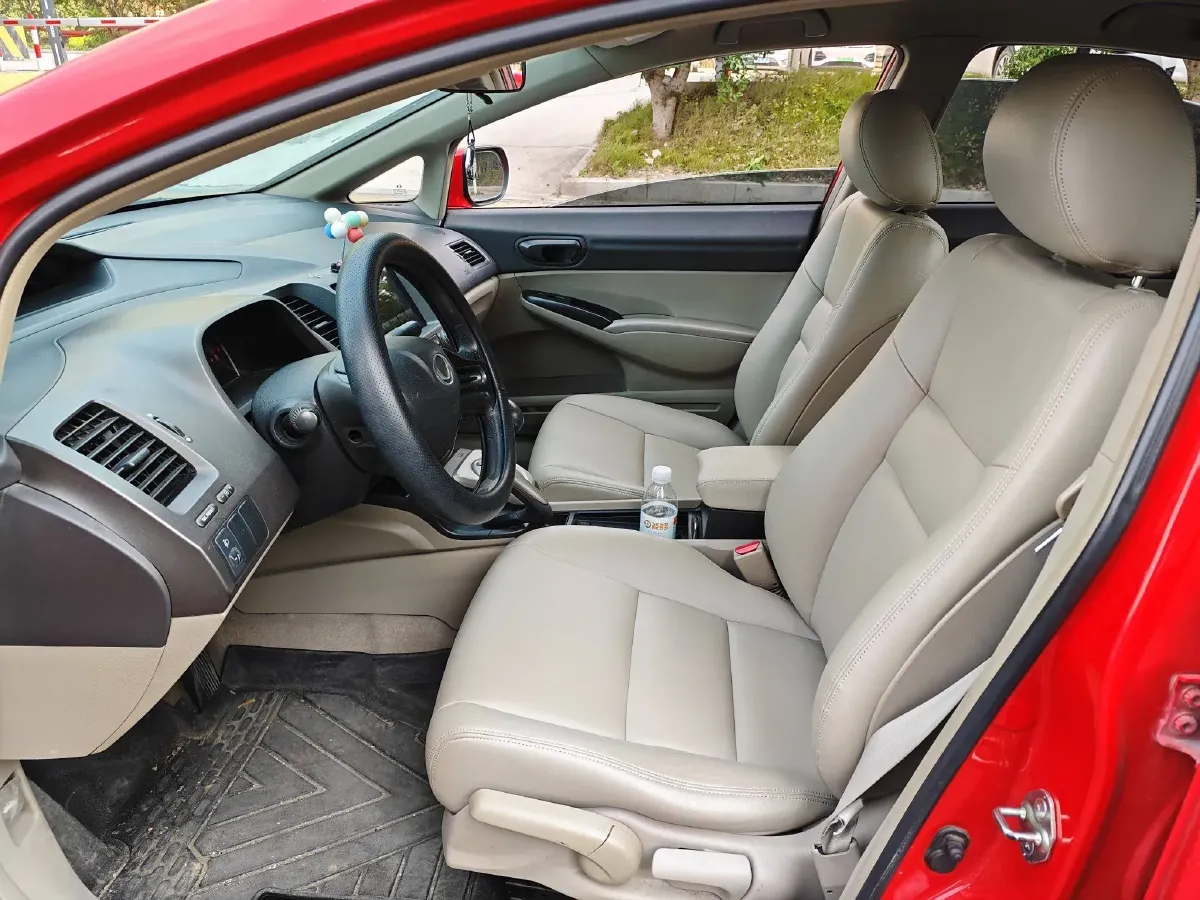 2012 Ciimo Ciimo 1.8L 140HP L4 5AT,autocango,china used car exporter,china ev exporter,chinese used car exporter,chinese used ev exporter