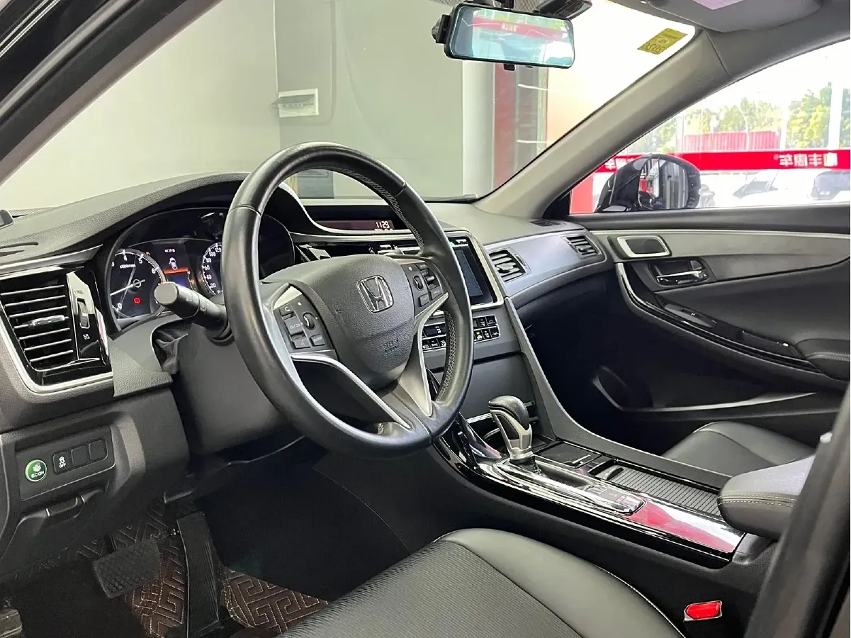 2017 Honda Spirior 2.0L 155HP L4 CVT,autocango,china used car exporter,china ev exporter,chinese used car exporter,chinese used ev exporter