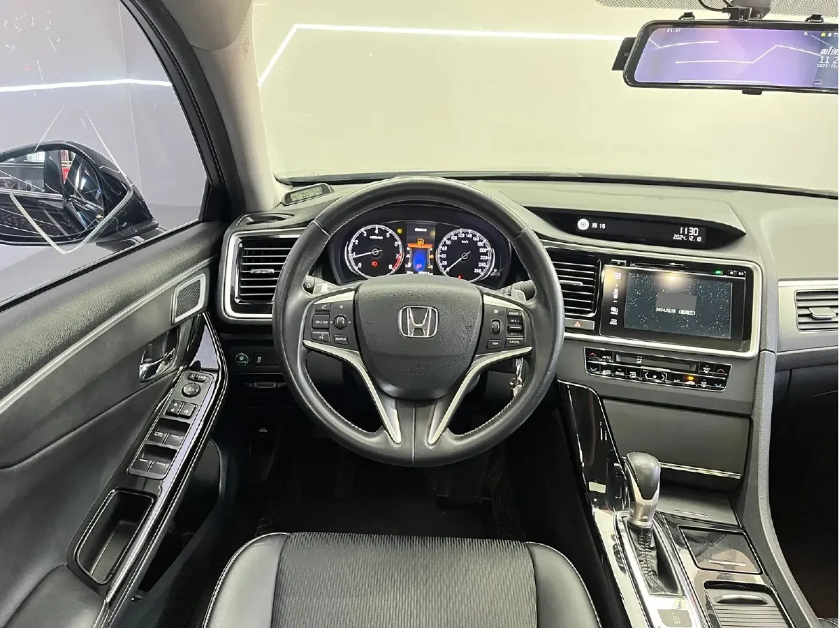 2017 Honda Spirior 2.0L 155HP L4 CVT,autocango,china used car exporter,china ev exporter,chinese used car exporter,chinese used ev exporter
