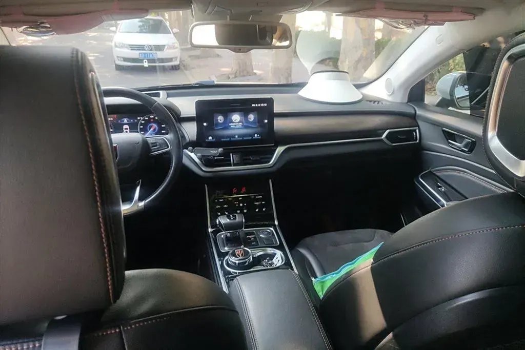 2019 HongQi E-HS3 BEV 52.5KWH,autocango,china used car exporter,china ev exporter,chinese used car exporter,chinese used ev exporter