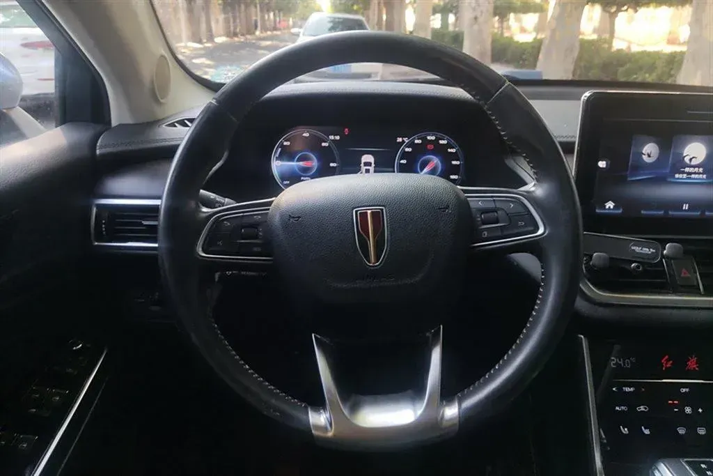 2019 HongQi E-HS3 BEV 52.5KWH,autocango,china used car exporter,china ev exporter,chinese used car exporter,chinese used ev exporter