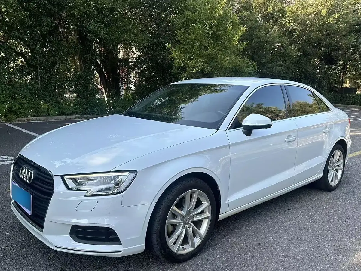 2017 Audi A3 1.4T 150HP L4 7DCT