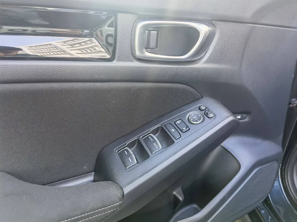 2022 Honda Civic 1.5T 182HP L4 CVT,autocango,china used car exporter,china ev exporter,chinese used car exporter,chinese used ev exporter