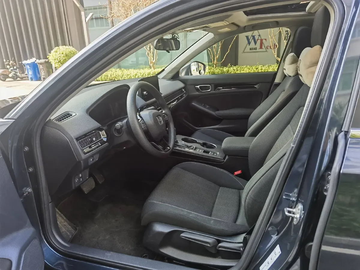 2022 Honda Civic 1.5T 182HP L4 CVT,autocango,china used car exporter,china ev exporter,chinese used car exporter,chinese used ev exporter