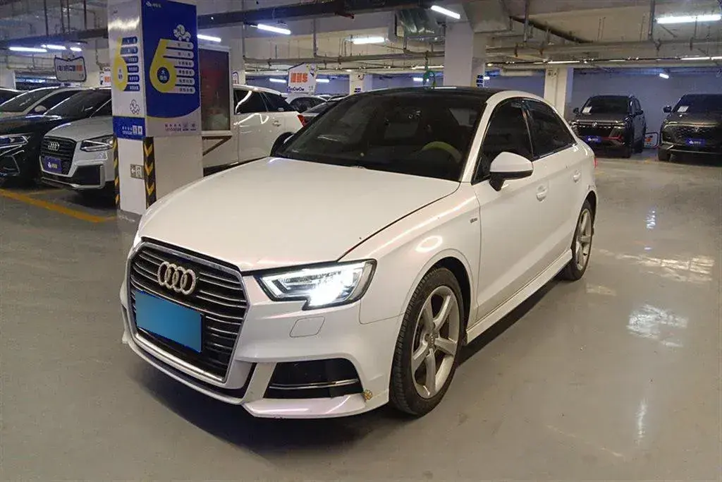 2017 Audi A3 1.4T 150HP L4 7DCT