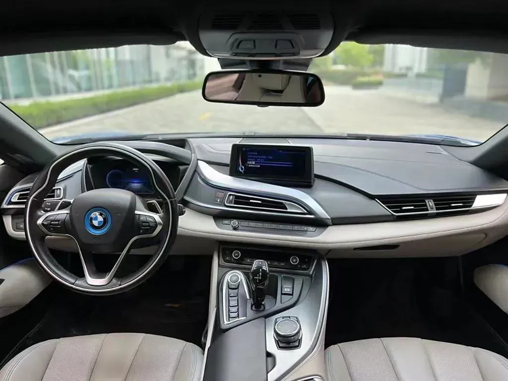 2014 BMW i8 1.5T 231HP L3 6AT PHEV 7.1KWH,autocango,china used car exporter,china ev exporter,chinese used car exporter,chinese used ev exporter
