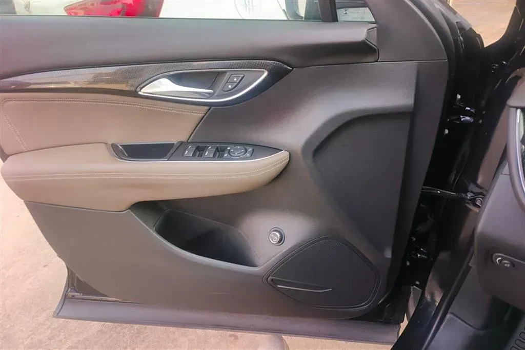 2021 Buick Envision 2.0T 237HP L4 9AT,autocango,china used car exporter,china ev exporter,chinese used car exporter,chinese used ev exporter