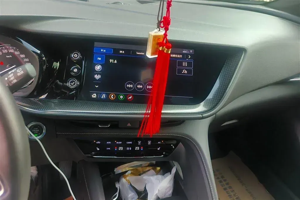 2021 Buick Envision 2.0T 237HP L4 9AT,autocango,china used car exporter,china ev exporter,chinese used car exporter,chinese used ev exporter