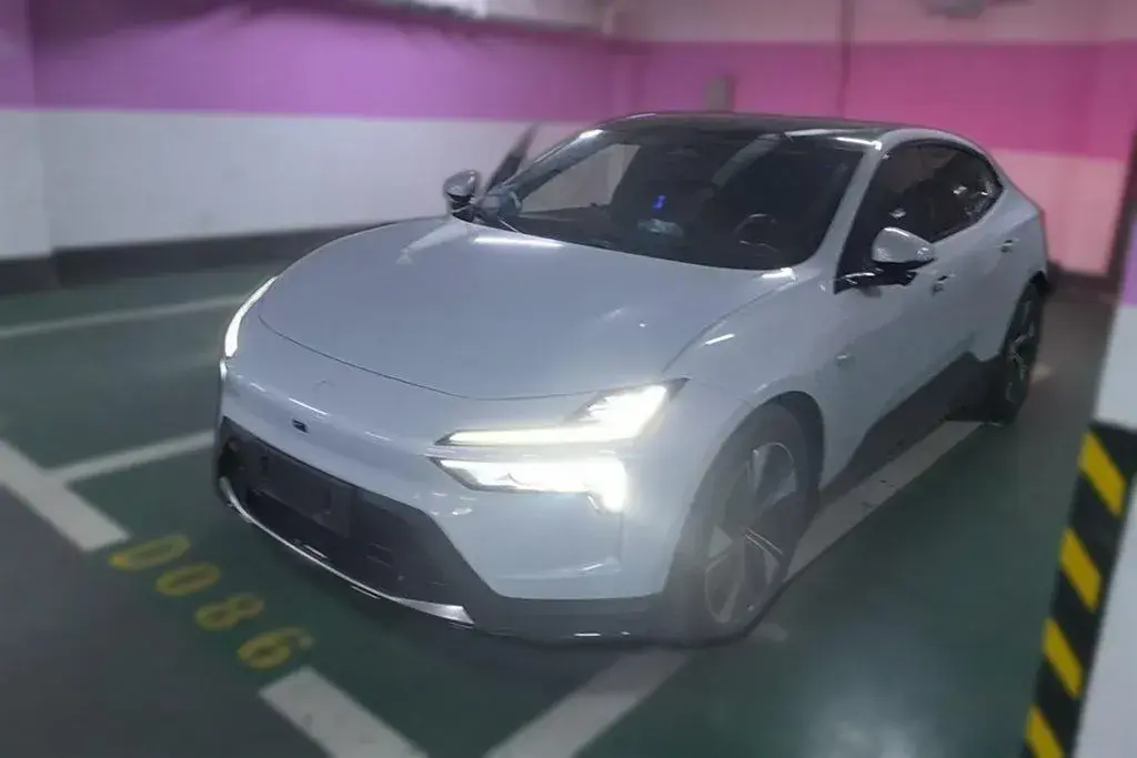 2023 Polestar 4 BEV 86KWH