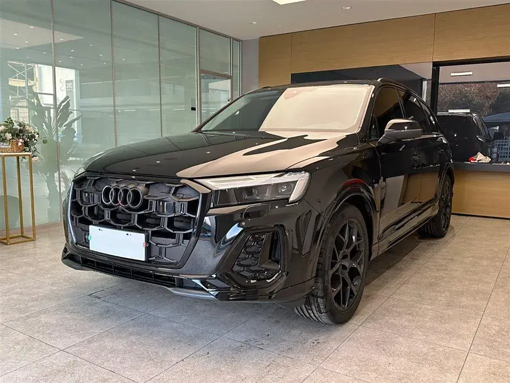 2024 Audi Q7 2.0T 265HP L4 8AT