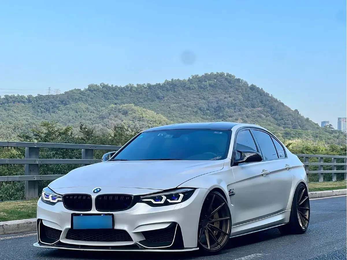 2016 BMW M3 3.0T 431HP L6 7DCT