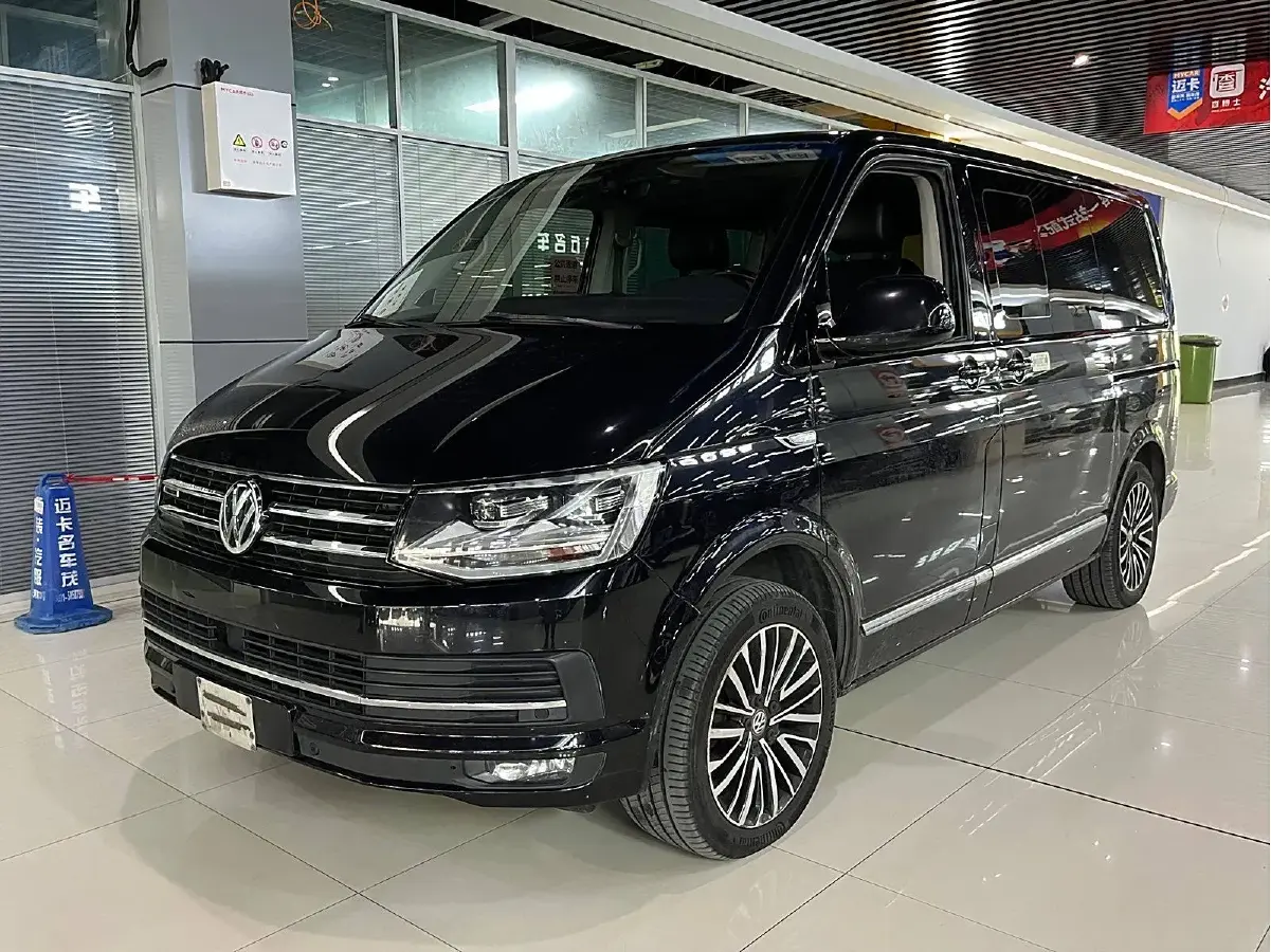 2018 Volkswagen Multivan 2.0T 204HP L4 7DCT