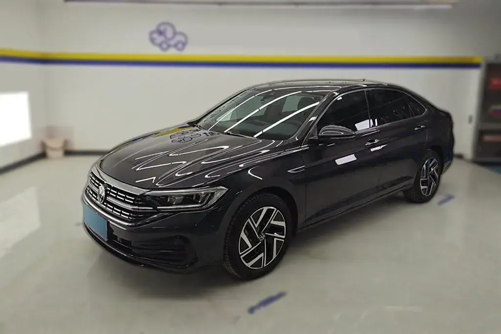 2023 Volkswagen Sagitar 1.5T 160HP L4 7DCT