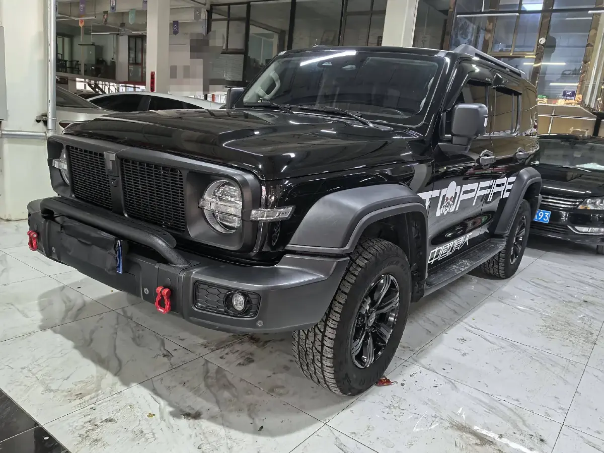 2021 Tank 300 2.0T 227HP L4 8AT