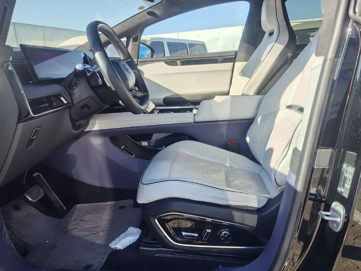 2021 HiPhi X BEV 97KWH,autocango,china used car exporter,china ev exporter,chinese used car exporter,chinese used ev exporter