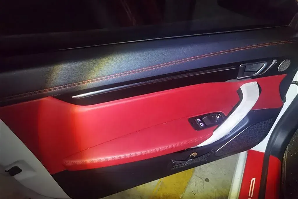 2019 Leapmotor S01 BEV 35.6KWH,autocango,china used car exporter,china ev exporter,chinese used car exporter,chinese used ev exporter