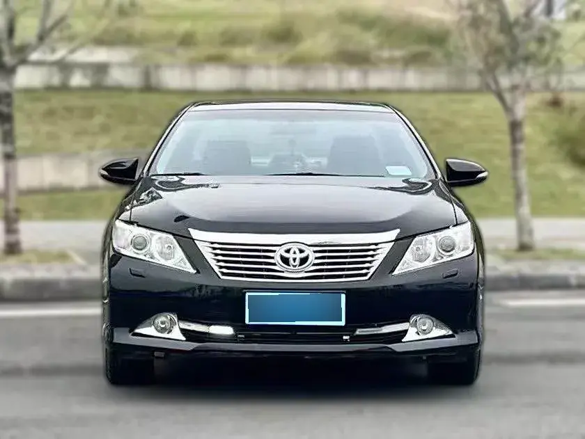 2012 Toyota Camry 2.0L 148HP L4 4AT