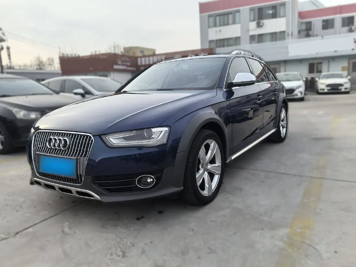 2014 Audi A4 2.0T 224HP L4 7DCT