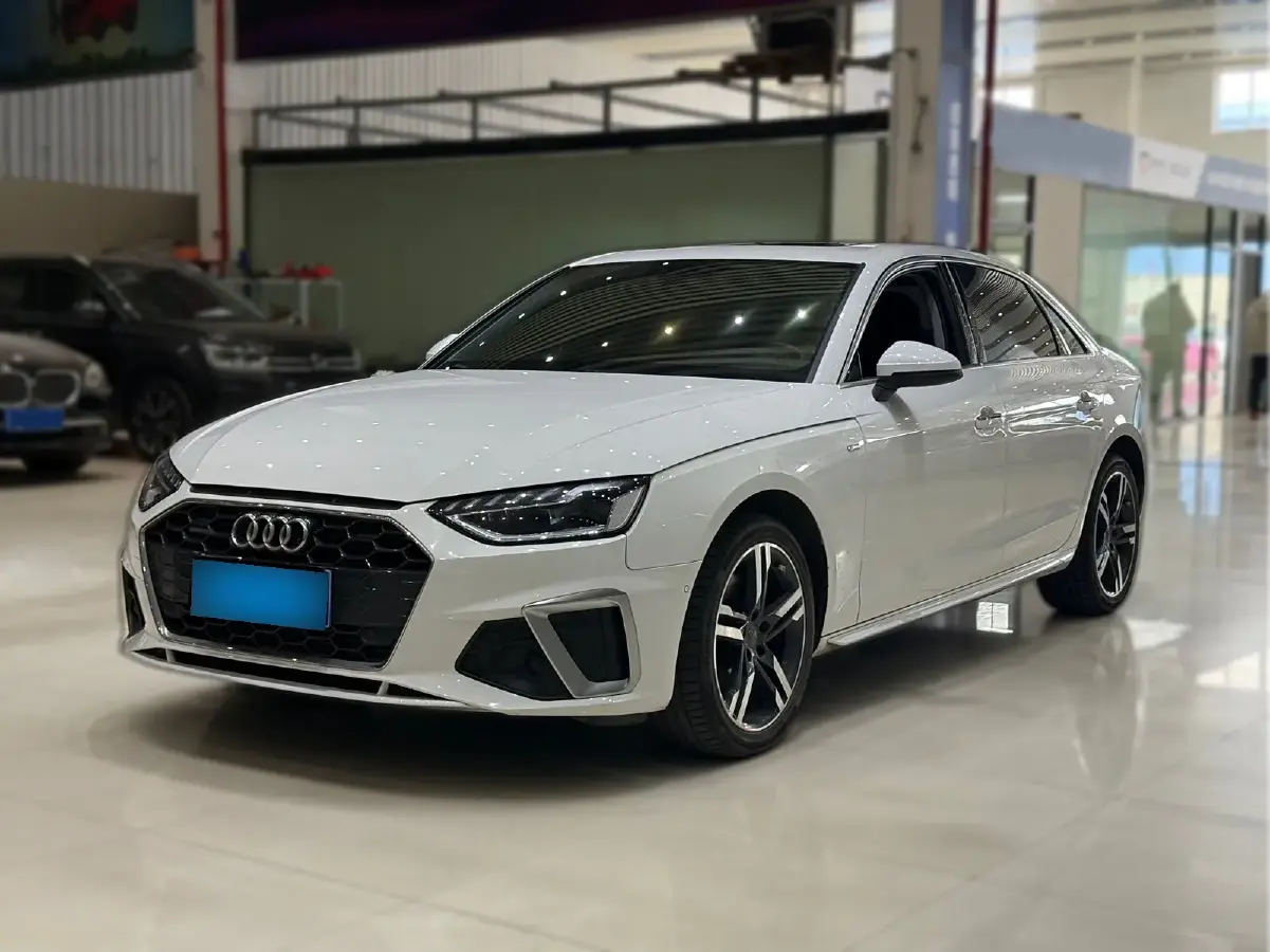 2020 Audi A4L 2.0T 190HP L4 7DCT
