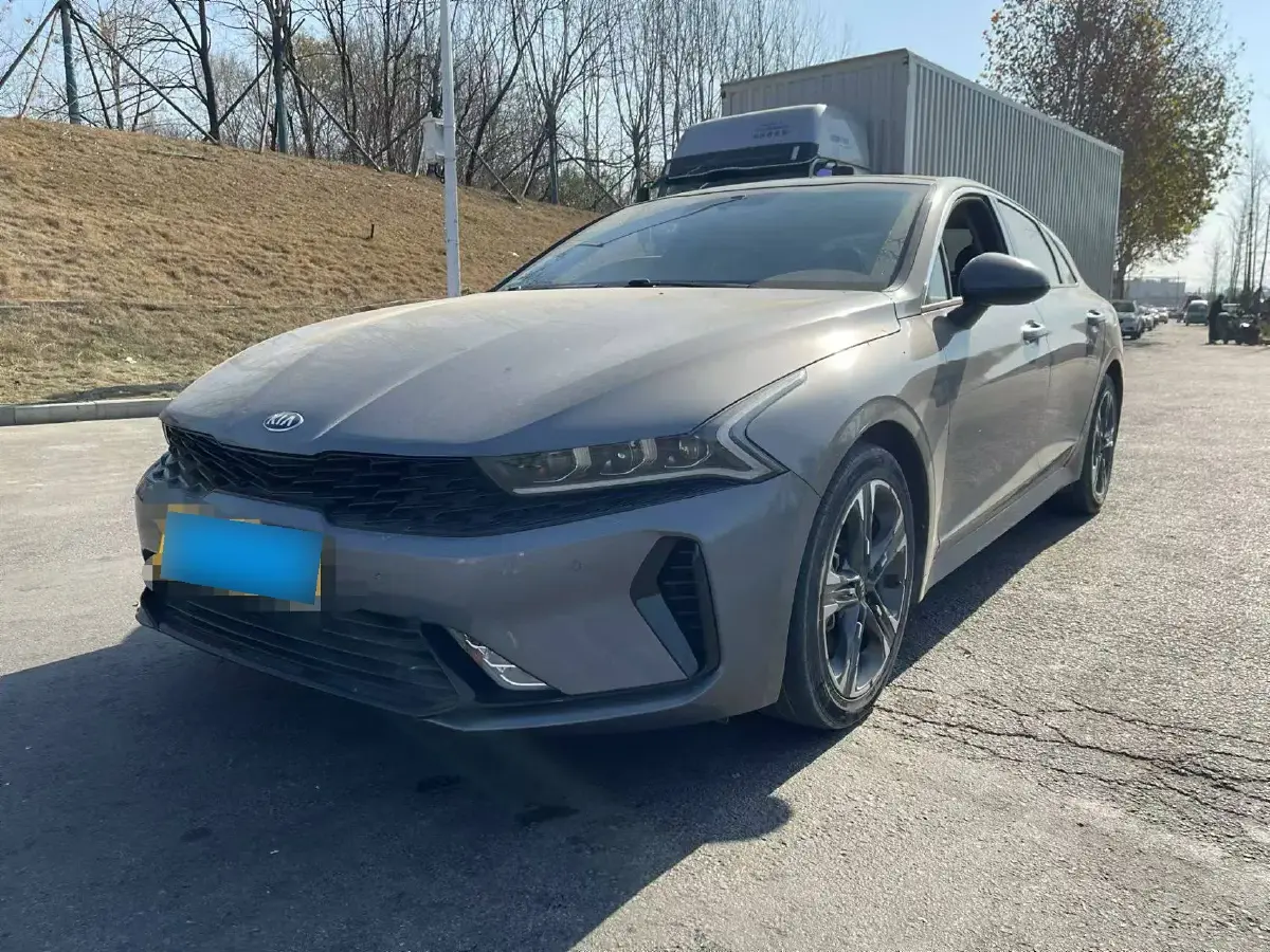 2020 Kia K5 2.0T 240HP L4 8AT
