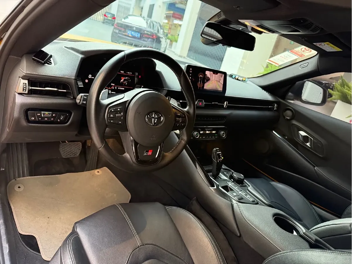 2022 Toyota Supra 2.0T 197HP L4 8AT,autocango,china used car exporter,china ev exporter,chinese used car exporter,chinese used ev exporter