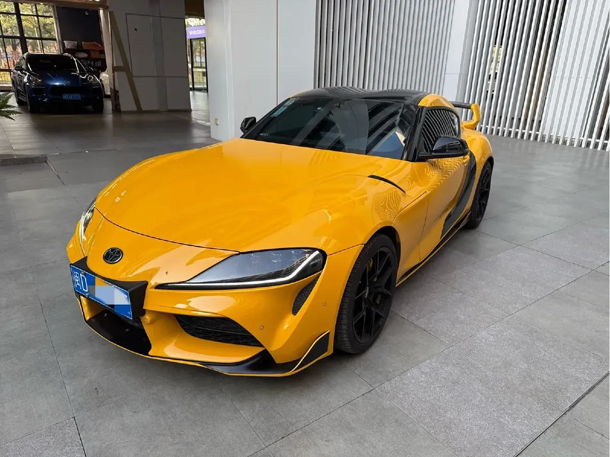 2022 Toyota Supra 2.0T 197HP L4 8AT,autocango,china used car exporter,china ev exporter,chinese used car exporter,chinese used ev exporter