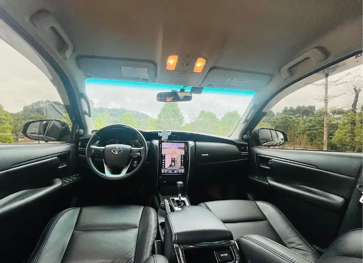 2016 Toyota Fortuner 2.7L 163HP L4 6AT,autocango,china used car exporter,china ev exporter,chinese used car exporter,chinese used ev exporter