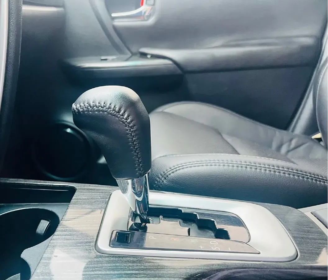 2016 Toyota Fortuner 2.7L 163HP L4 6AT,autocango,china used car exporter,china ev exporter,chinese used car exporter,chinese used ev exporter