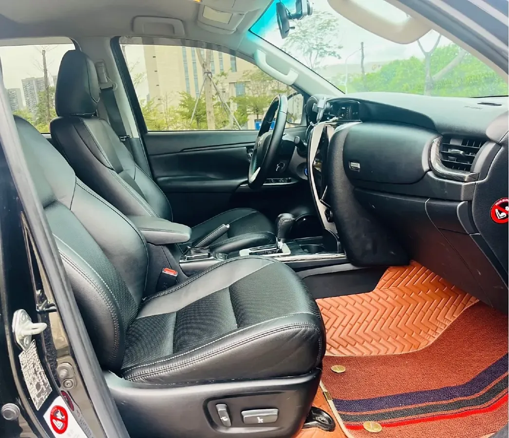 2016 Toyota Fortuner 2.7L 163HP L4 6AT,autocango,china used car exporter,china ev exporter,chinese used car exporter,chinese used ev exporter